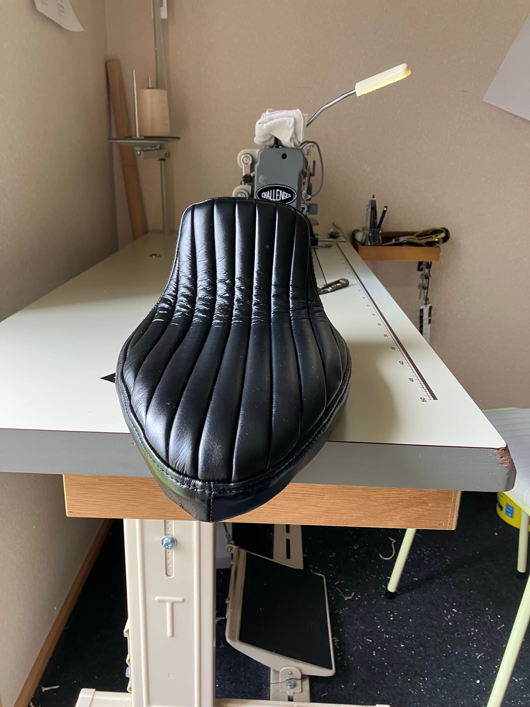 カスタム車両シート