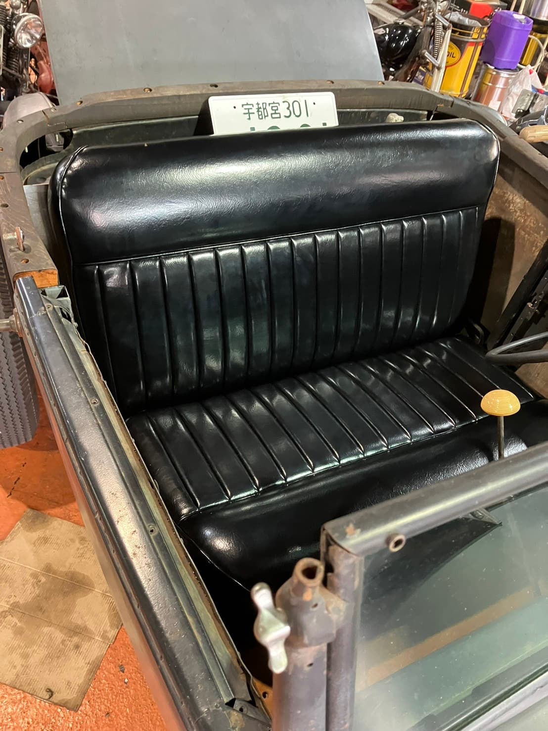 車両シート事例2 バック ビフォー