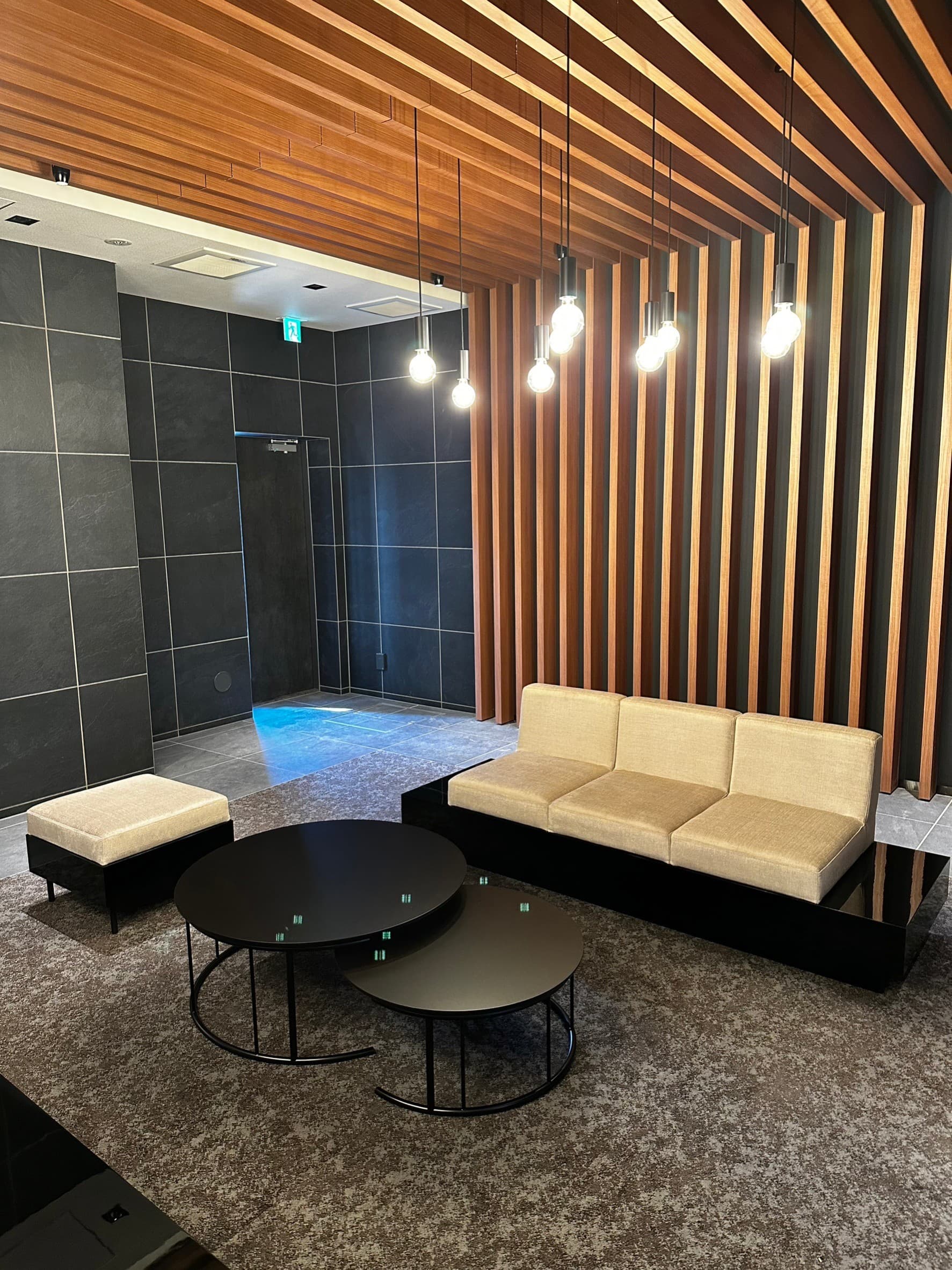 ソファ張り替え 施工事例 3